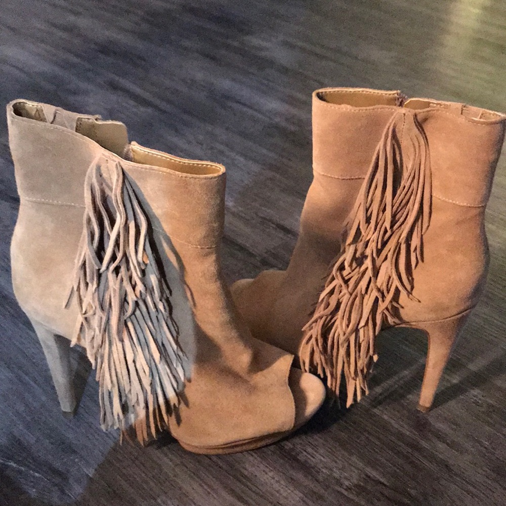 BCBGeneration booties